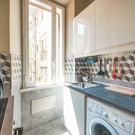 Colosseum Nest Apartment Rome