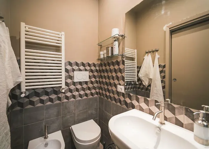 Colosseum Nest * Rome